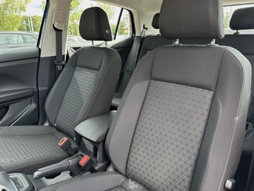 Volkswagen T-Cross SUV 1.0 TSI 110KM 2022 Volkswagen T-Cross 1.0 TSI 110KM Life DSG, Salon P, zdjęcie 10