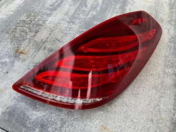 MERCEDES LAMPA PRAWA TYŁ S-KLASA W222 A2229065501