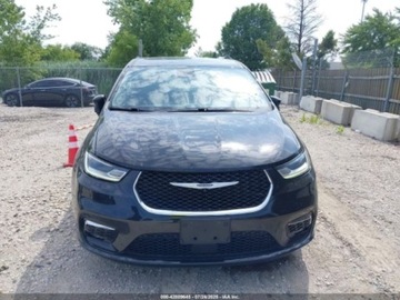 Chrysler Pacifica II 2023 Chrysler Pacifica Touring L, 2023r. 3.6L 3.6 Benzyna 287KM, zdjęcie 6