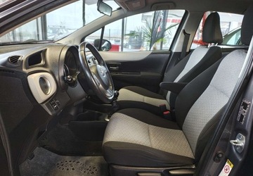 Toyota Yaris III Hatchback 5d 1.33 Dual VVT-i 99KM 2012 Toyota Yaris Toyota Yaris III 1.3BENZYNA ZADBANA 1.3 Benzyna 99KM, zdjęcie 12