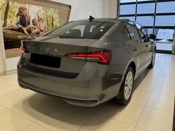 Skoda Octavia IV 2025 SKODA Octavia Selection 2.0 TSI 4x4 DSG Sedan 204KM 2025, zdjęcie 3