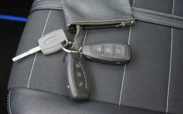 Ford Kuga I 2.0 Duratorq TDCi 140KM 2012 Ford Kuga 2.0D 4x4 Navi Kamera Titanium S 2 Kpl Kol Sprowadzony Oplacony, zdjęcie 30