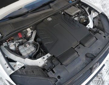 Volkswagen Touareg III SUV 3.0 V6 SCR TDI 286KM 2019 VW Touareg R-Line PL Full Wentyle Masaż Dynaudio Panorama Dociąg Matrix Hak, zdjęcie 26