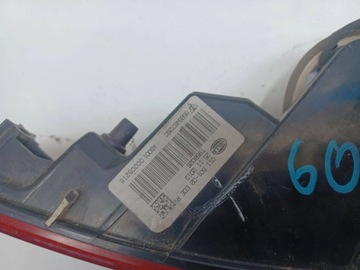 PORSCHE MACAN 2014 ZADNÍ STRANA PRAVÁ SVĚTLA