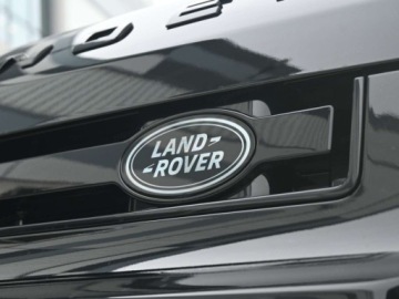 Land Rover Defender IV (L663) Hard Top 90 3.0D R6 250KM 2025 Defender 110 D250 X-Dynamic HSE 3.0 (250KM) 2025, zdjęcie 13