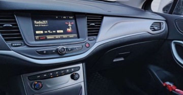 Opel Astra K Hatchback 5d 1.4 Turbo 125KM 2017 Opel Astra Opel Astra 1.4 T Enjoy 1.4 Benzyna 125KM, zdjęcie 5