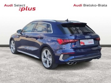 Audi A3 8Y S3 Sportback 2.0 TFSI 310KM 2023 Audi S3 Sportback Audi S3 Sportback S3 Sportback TFSI 310KM S tronic 2.0, zdjęcie 2