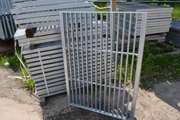 Решетка стальная 80 см для крупного рогатого скота и коров в коровнике