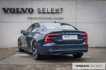 Volvo S60 III Sedan Facelifting 2.0 B5 250KM 2024 Volvo S60 B5 Ultimate Dark Mild Hybrid Benzyna, zdjęcie 5