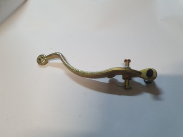 DŹWIGNIA ŁAPA WYCISKU SPRZĘGŁA M-72 URAL DNIEPR