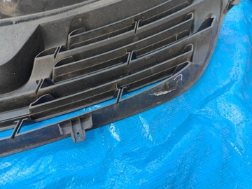 RENAULT TRAFIC III РЕШЕТКА РАДИАТОРА 623108673R