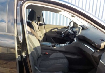 Peugeot 5008 II Crossover 1.5 BlueHDI 130KM 2020 Peugeot 5008 Okazja 1.5 Diesel 131KM, zdjęcie 12