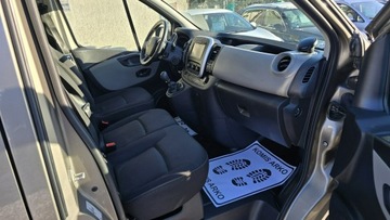 Renault Trafic III Furgon 1.6 Energy dCi 145KM 2018 Renault Trafic 9 miejsc, 2 komplety kół, zdjęcie 9