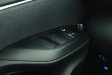 Toyota Yaris IV Hatchback 1.5 Hybrid Dynamic Force 116KM 2023 Toyota Yaris 1.5 VVT-i Hybrid, Salon Polska, zdjęcie 13