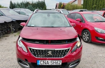 Peugeot 2008 I SUV Facelifting 1.2 PureTech 110KM 2017 Peugeot 2008 2017r, 1.2 Benzyna 110KM. Uszkodzony przod. Jezdzi 1.2 110KM