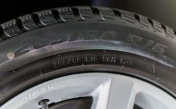 Volkswagen Sharan II Van Facelifting 2.0 TSI 220KM 2016 Volkswagen Sharan 2.0 TSI BMT Highline DSG 2.0 Benzyna 220KM, zdjęcie 13