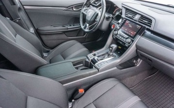 Honda Civic X Hatchback 5d 1.5 VTEC Turbo 182KM 2019 Honda Civic 1.5 182KM CVT Sport Plus Szyber Virtual cockpit Zawiesz. adapt, zdjęcie 16