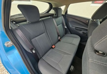 Ford Fiesta VII Hatchback 5d 1.25 Duratec 82KM 2010 Ford Fiesta Sliczna 1.25 Benzyna BOGATA WERSJA Niski Przebieg ORYGINAL Zad, zdjęcie 1
