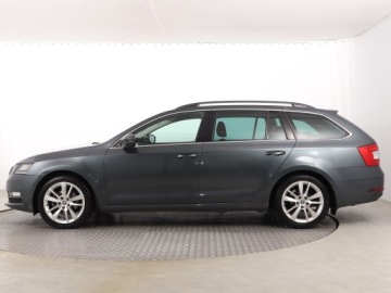 Skoda Octavia III Kombi Facelifting 2.0 TDI 150KM 2017 Skoda Octavia 2.0 TDI, Salon Polska, DSG, Klima, zdjęcie 2