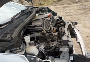 Peugeot 2008 I SUV Facelifting 1.2 PureTech 82KM 2016 Peugeot 2008 Okazja 1.2 Benzyna 82KM, zdjęcie 5