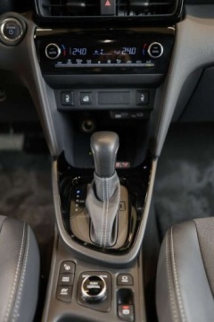 Toyota 2024 Toyota Yaris Cross Cross Hybrid 1.5 Premiere Edition AWD 4X4 1.5 Hybryda, zdjęcie 11