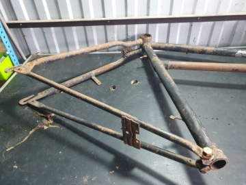 СТАРЫЙ АНТИЧНЫЙ ПОЛЬСКИЙ ВЕЛОСИПЕД PREDOM РАМА ROMET