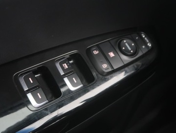 Kia Sportage IV SUV 1.6 T-GDI 177KM 2016 Kia Sportage 1.6 T-GDI, Salon Polska, Serwis ASO, zdjęcie 16