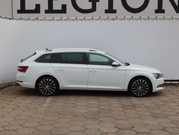Skoda Superb III Kombi 2.0 TDI 190KM 2017 Skoda Superb 2.0 TDI, 187 KM, Automat, Navi, zdjęcie 5
