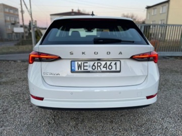 Skoda Octavia IV Kombi 2.0 TDI 150KM 2022 Skoda Octavia 2.0 TDI 150 KM DSG AMBITION BEZWYPADKOWY 2.0 Diesel 150KM, zdjęcie 6