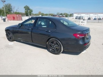 Mercedes Klasa E W214 2023 Mercedes-Benz Klasa E 450, 2023r., 4x4, 3.0L 3.0 Benzyna 362KM, zdjęcie 3