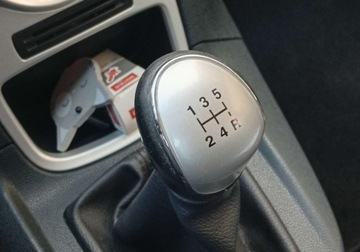 Ford Fiesta VII Van 1.6 Duratorq TDCi 90KM 2009 Ford Fiesta Zarejestrowany - ubezpieczony - 1,6 - 90 KM 1.6 Diesel 90KM, zdjęcie 26