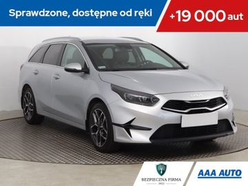 Kia Ceed III Kombi Facelifting 1.5 T-GDI 160KM 2022 Kia Ceed 1.5 T-GDI, Salon Polska, Serwis ASO