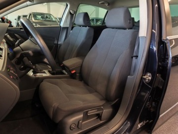 Volkswagen Passat B7 Limousine 2.0 TDI CR DPF BlueMotion 140KM 2010 Volkswagen Passat 2.0 TDI 140 KM, Automat, Serwis, zdjęcie 6