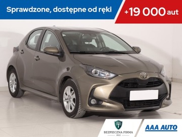 Toyota Yaris IV Hatchback 1.5 Dynamic Force 125KM 2024 Toyota Yaris 1.5 VVT-i, Salon Polska