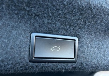 Volkswagen Passat B8 Limousine Facelifting 1.5 TSI EVO 150KM 2019 Volkswagen Passat Highline Pakiet Business, FV 23, GPS, ACC, Keyless, Ind, zdjęcie 10