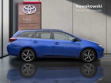 Toyota Auris II Touring Sports Facelifting 1.8 Hybrid 136KM 2018 Toyota Auris Hybrid 135 Selection II (2012-) Hybri, zdjęcie 5