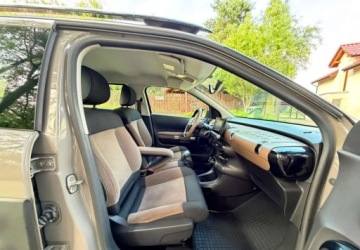 Citroen C4 Cactus Crossover 1.2 PureTech 82KM 2014 Citroen C4 Cactus Citroen C4 Cactus PureTech 82 StopampStart ETG Shine Edi, zdjęcie 25