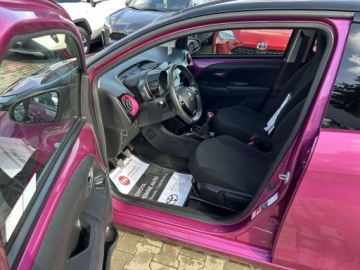 Toyota Aygo II Hatchback 3d Facelifting 1.0 VVT-i 72KM 2019 Toyota Aygo 1.0 VVT-i Prime X-cite II (2014-) Toyo, zdjęcie 20