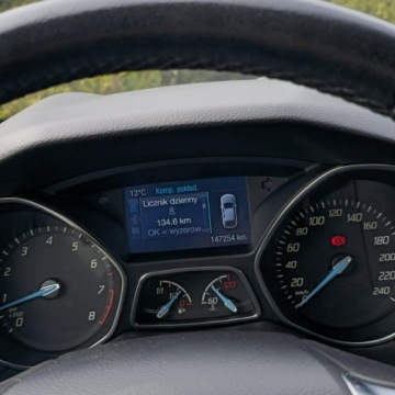 Ford Focus III Kombi 1.0 EcoBoost 125KM 2013 Ford Focus 1.0 EcoBoost Titanium, zdjęcie 36