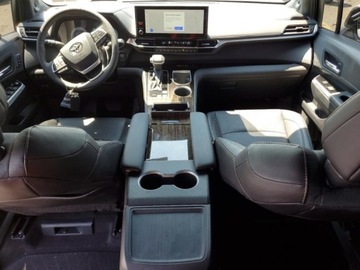 Toyota Sienna III 2025 Toyota Sienna 2025r., 4x4, 2.5L 2.5 Hybryda 245KM, zdjęcie 6