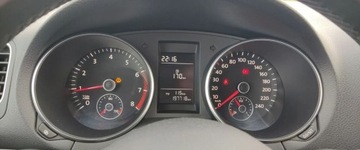 Volkswagen Golf VI Hatchback 5d 1.6 102KM 2009 Volkswagen Golf 1.6 mpi ,bezwypadek ,bez rdzy,bogata wersja 1.6 Benzyna, zdjęcie 12