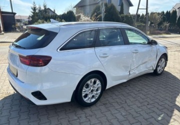 Kia Ceed III Kombi Facelifting 1.5 T-GDI 160KM 2023 Kia Ceed Cena Brutto 1.5 Benzyna 160KM, zdjęcie 5