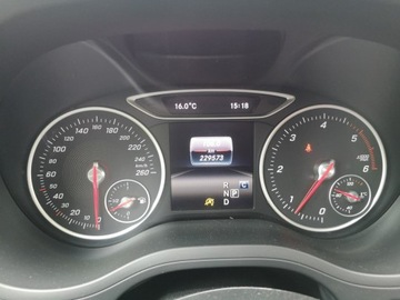 Mercedes Klasa B W247 2018 Mercedes B 200 2,2 CDI 140KM Klimatr Navi Isofix, zdjęcie 12