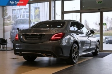 Mercedes Klasa C W205 Kabriolet Facelifting 1.5 200 184KM 2019 Mercedes-Benz Klasa C C200 4MaticFV23kamera cofania AMG line 1.5 184KM, zdjęcie 19