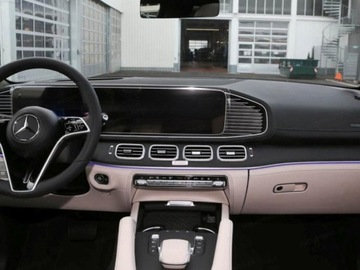 Mercedes GLE V167 SUV Facelifting 2.0 300d 269KM 2025 MERCEDES-BENZ GLE 300 d 4-Matic AMG Line 2.0 (269KM) 2025, zdjęcie 6