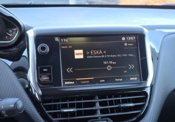 Peugeot 2008 I SUV Facelifting 1.2 PureTech 82KM 2017 Peugeot 2008 Peugeot 2008 1.2 Access Pierwszy Wlasciciel 1.2 82KM, zdjęcie 11