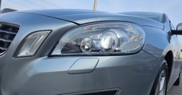 Volvo S60 II Sedan 1.6 D2 115KM 2011 Volvo S60 Bardzo bogata opcja i dobry stan samochodu 1.6 Diesel 115KM, zdjęcie 17