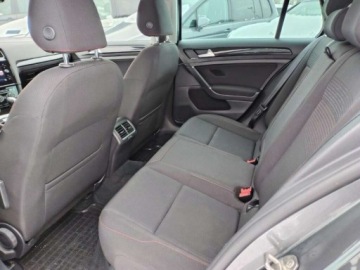 Volkswagen Golf VII Variant 2.0 TDI CR DPF BlueMotion Technology 150KM 2017 Volkswagen Golf FVmarza Kamera podgrz.fotele APP-Connect ASO 2.0 150KM, zdjęcie 11