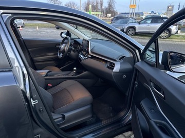 Toyota C-HR I Crossover Facelifting 1.8 Hybrid 122KM 2023 Toyota C-HR 1.8 Hybrid GPF Comfort 1.8 Hybrid GPF, zdjęcie 26