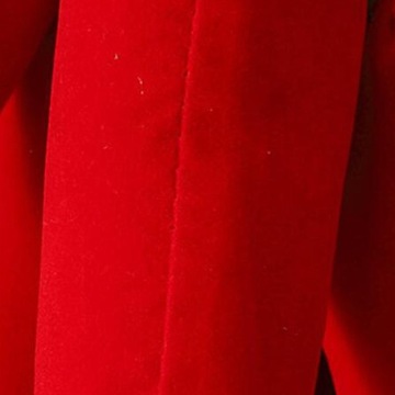 Украшение для подвешивания на стену Кулон «Лунный Новый год» длиной 105 см и шириной 4 см.